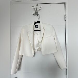 Zara Women's white Cropped Blazer